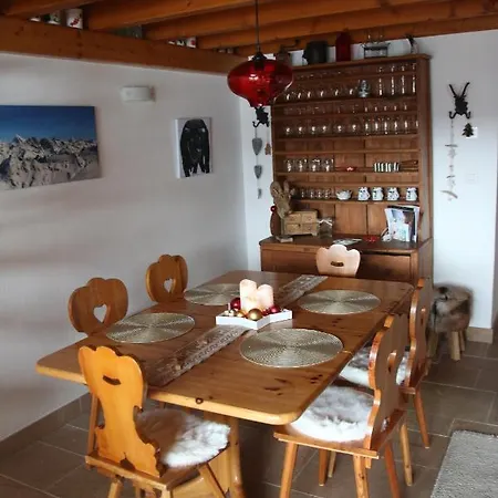 Rodasia アパート