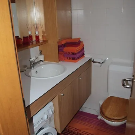 Rodasia アパート *